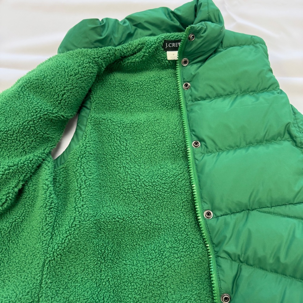 J. Crew Green Puffer Vest Medium - Picture 3 of 8